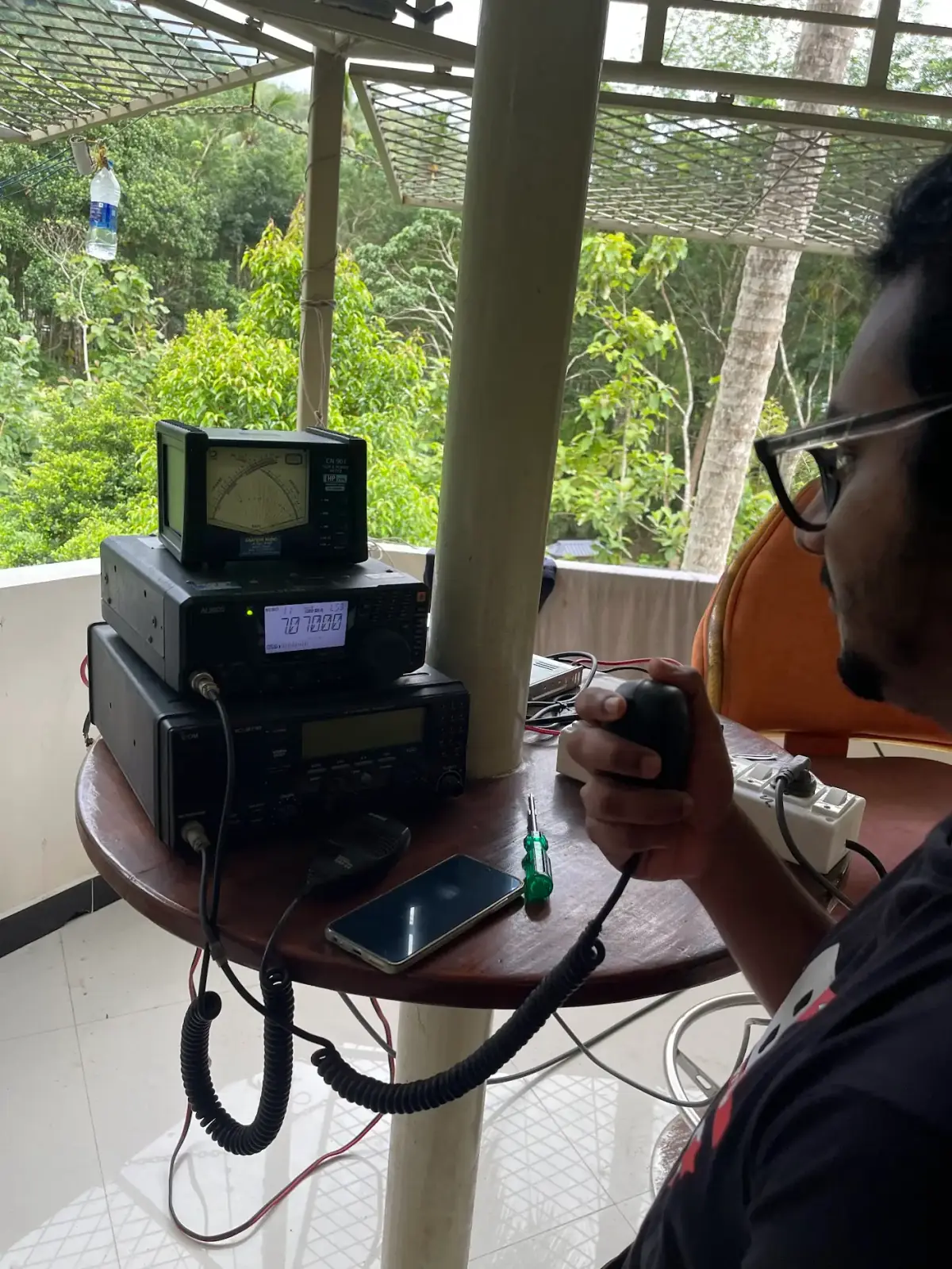 Ham radio rig